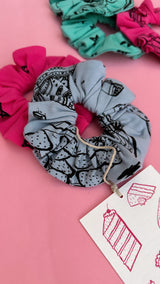 Scrunchie Set - add me to cart with your order and I will be free!