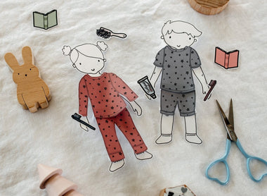 DIY | Make your own paper dolls - with printables!